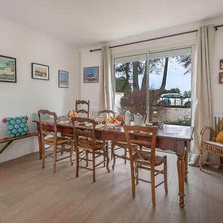 Prázdninový dům Maison Familiale 6 Pers Jardin & Bbq Au Pouliguen *